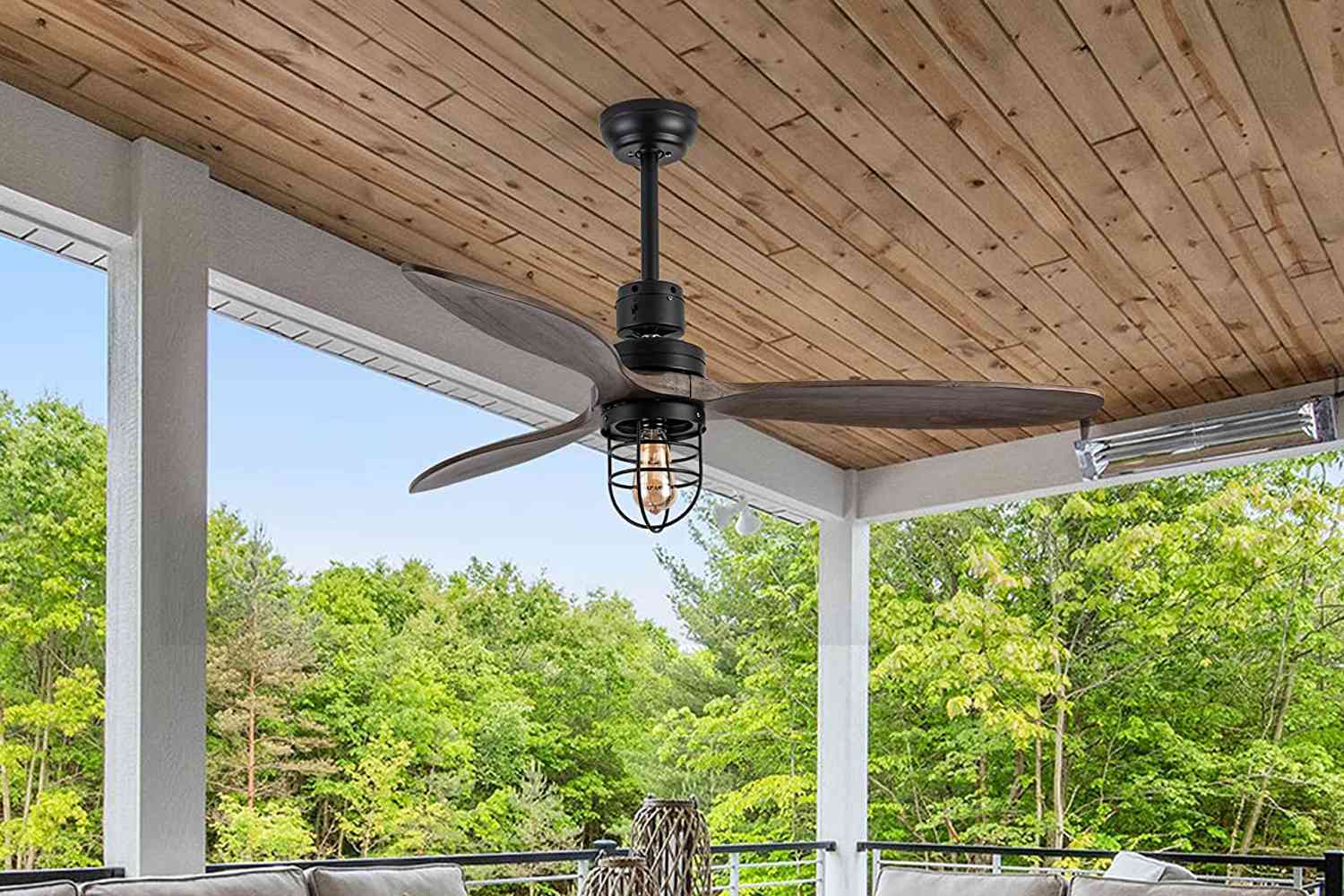 What Size Ceiling Fan Do I Need For My Patio?